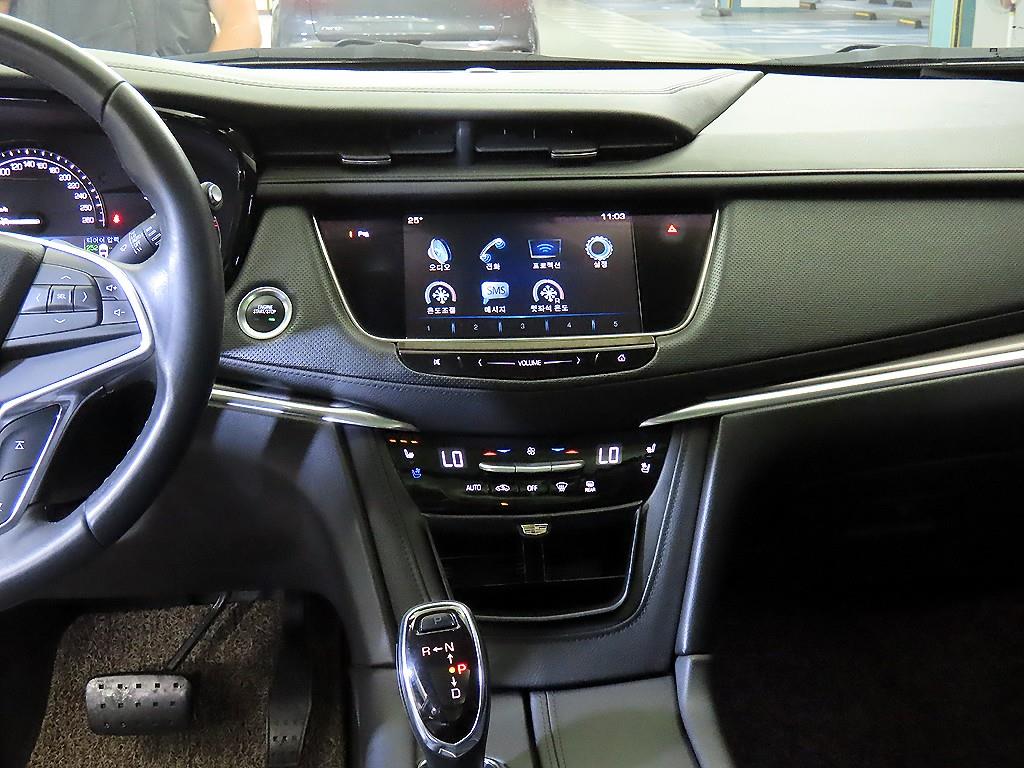 Cadillac XT5 - Vista 11