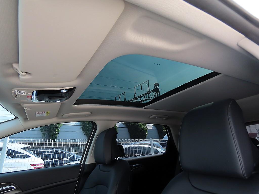 KIA Sportage 2024 Blanco - Importación desde Corea - HF Imports Iquique - Foto 16