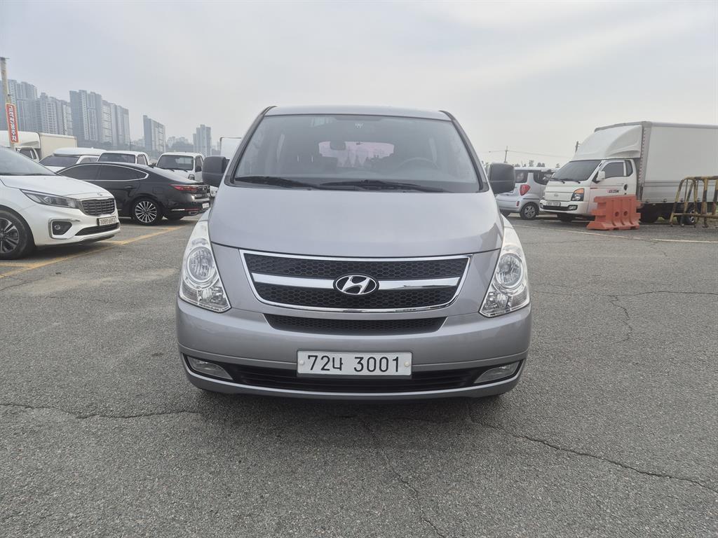 HYUNDAI Starex 2012 - Importación desde Corea - HF Imports Iquique - Foto 18