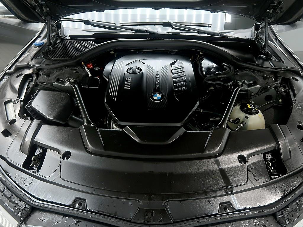 BMW 7 Series 2018 Gris - Importación desde Corea - HF Imports Iquique - Foto 7