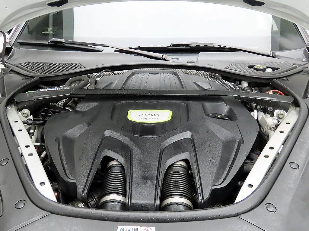 Porsche Panamera 2018 Blanco - Importación desde Corea - HF Imports Iquique - Foto 20