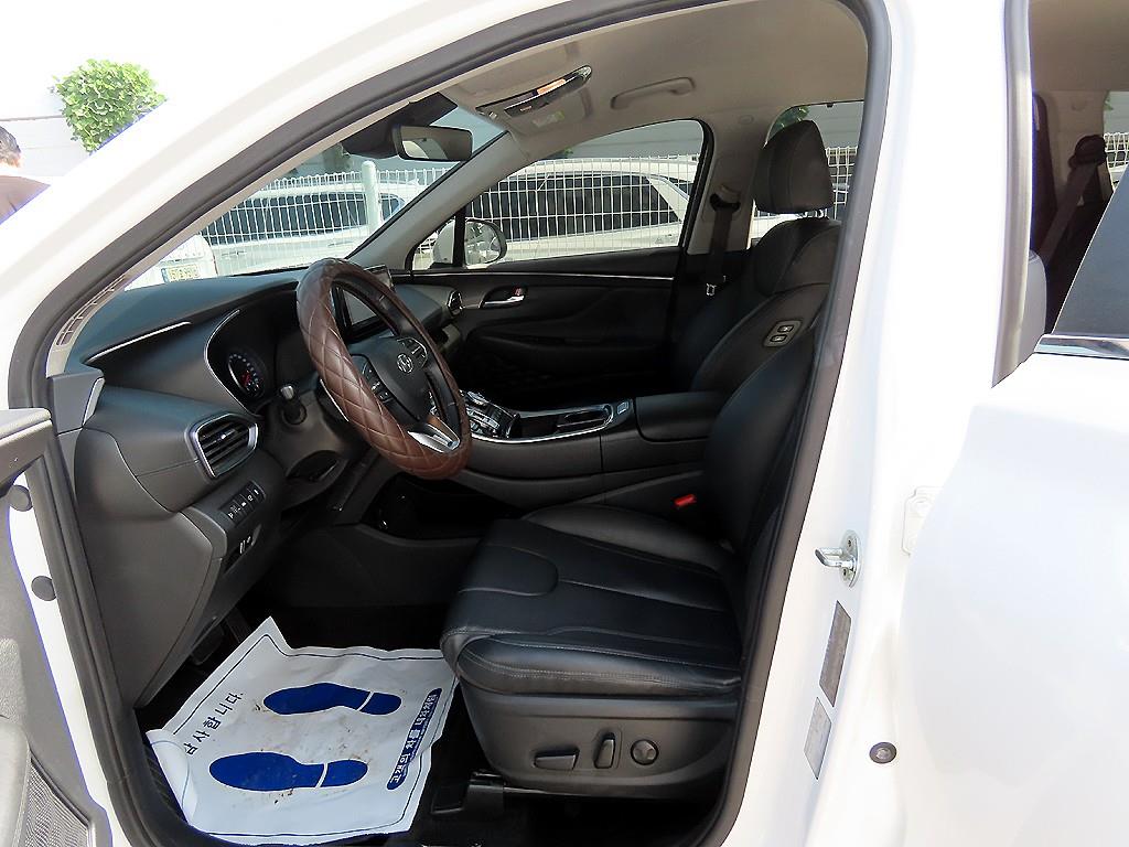 HYUNDAI Santa Fe - Vista 5