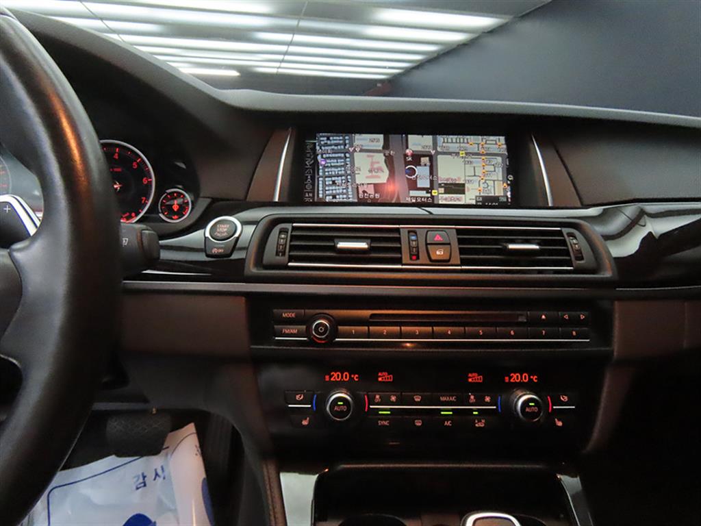 BMW 5 Series - Vista 10