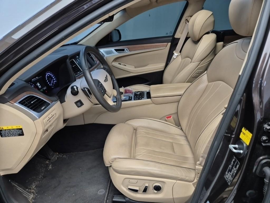 Genesis G80 - Vista 11