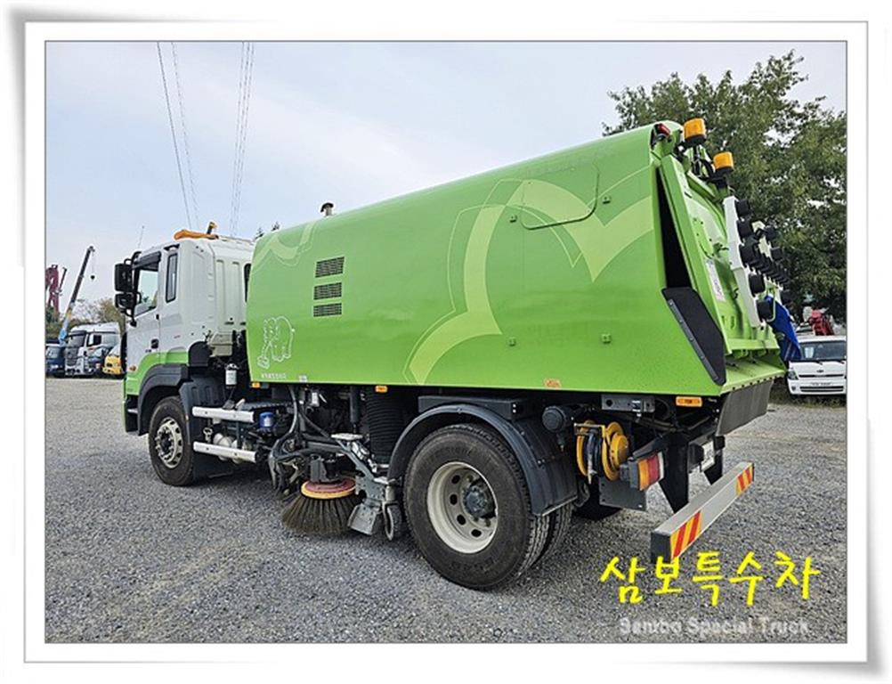 medium and large cargo Special - Vista 6