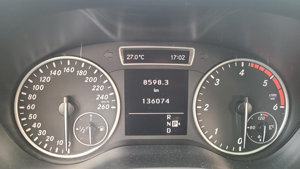 Mercedes Benz B Class (MY B) - Vista 7