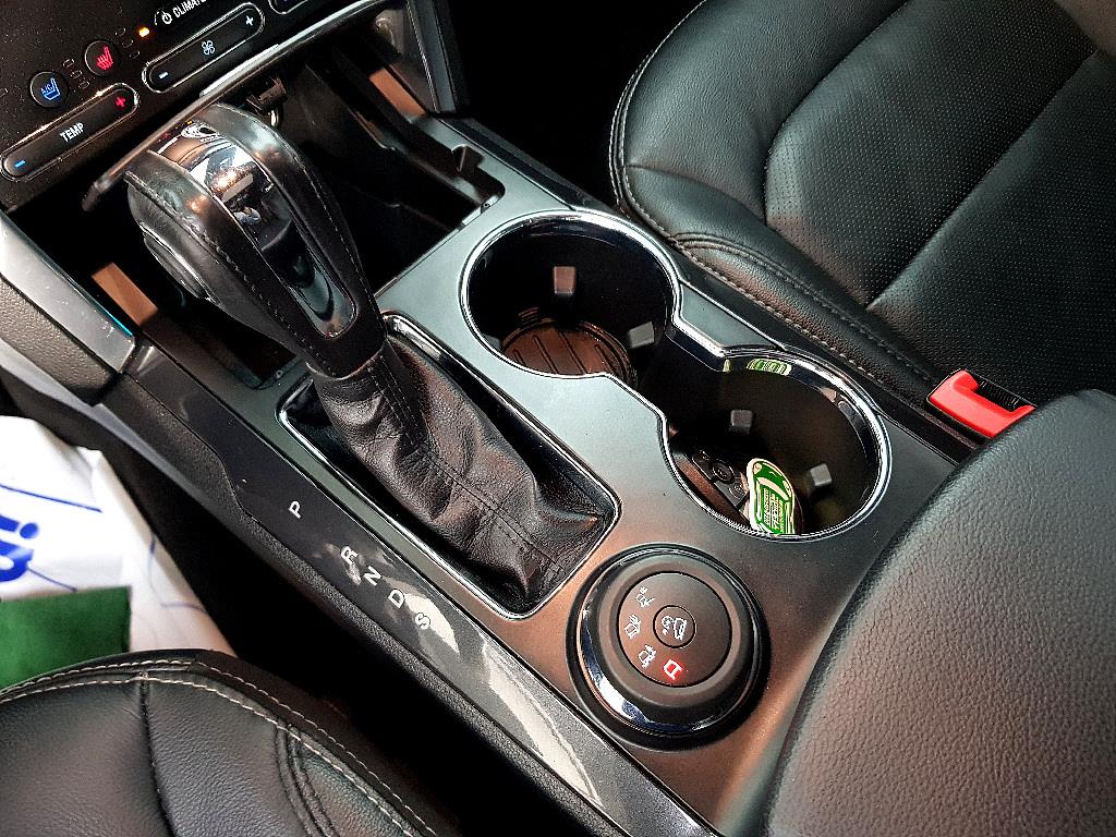 Ford Explorer - Vista 12