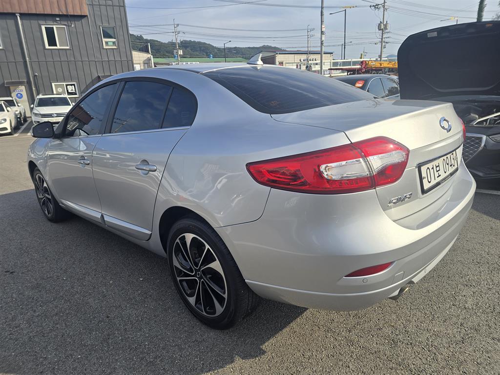 SAMSUNG SM3 - Vista 4