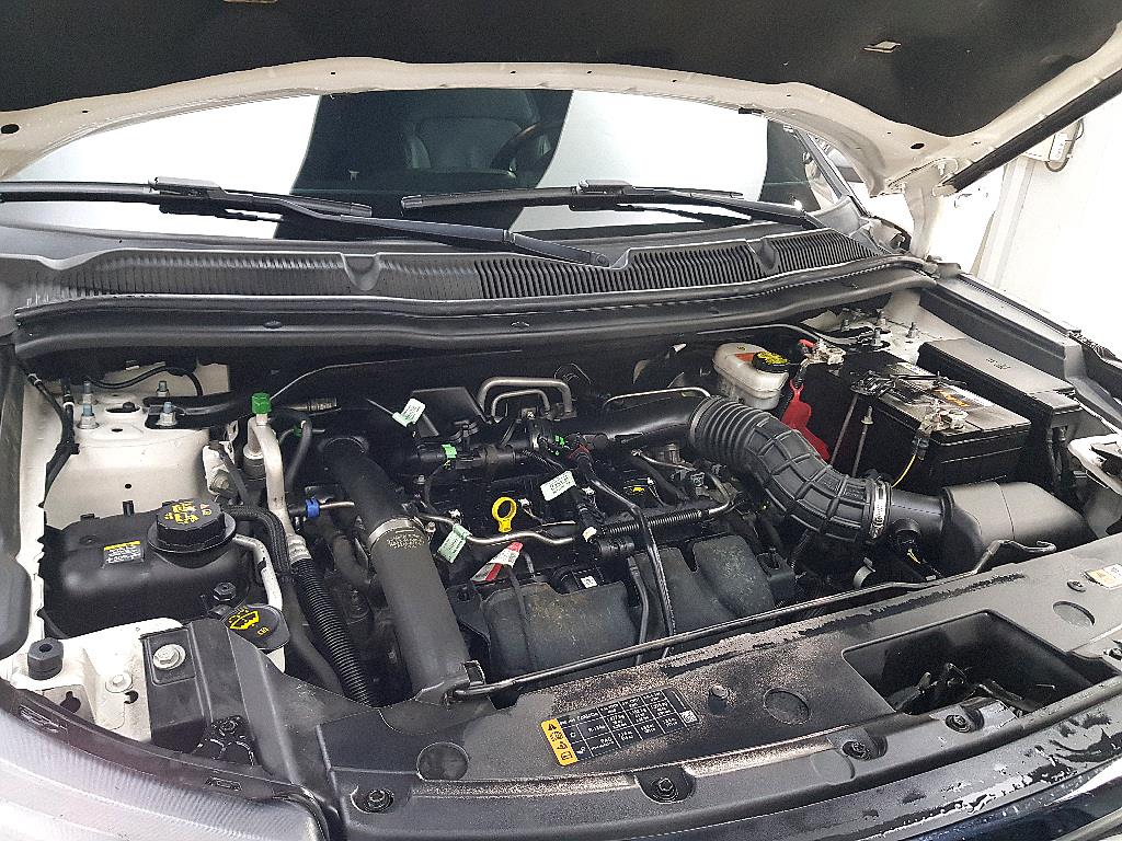 Ford Explorer - Vista 6