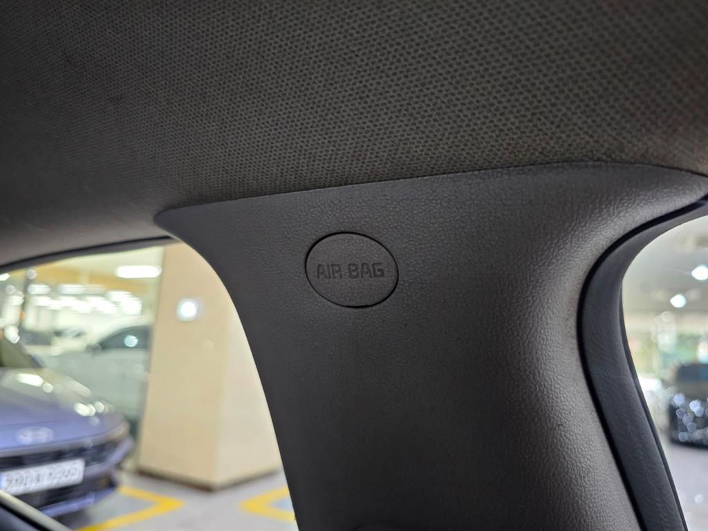 KIA K3 2018 Blanco - Importación desde Corea - HF Imports Iquique - Foto 16