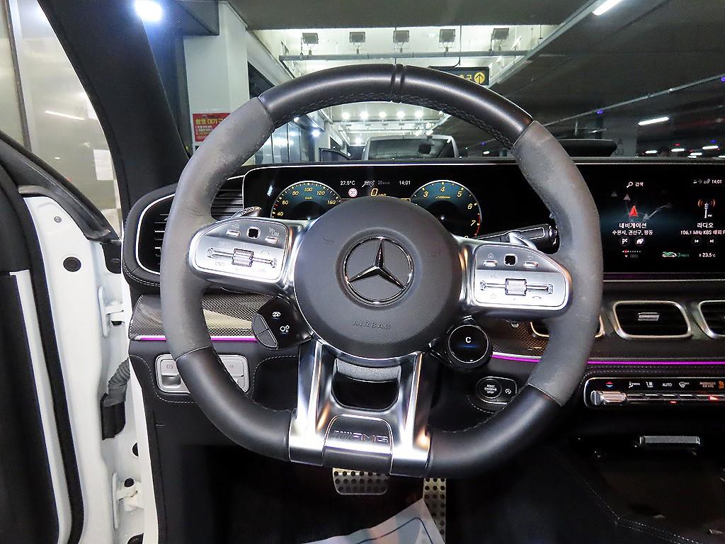 Mercedes Benz GLE Class - Vista 8