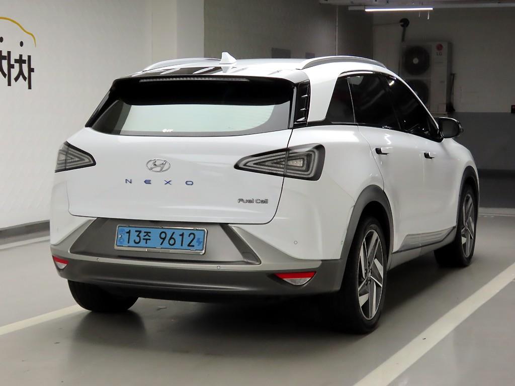 HYUNDAI Nexo - Vista 4