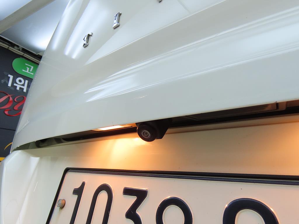 Ssangyong Tivoli 2020 Blanco - Importación desde Corea - HF Imports Iquique - Foto 17