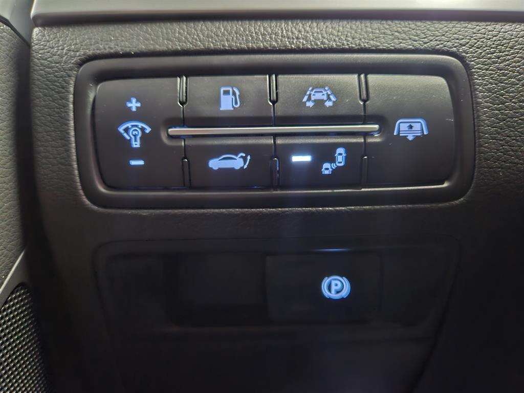 Genesis G80 - Vista 9