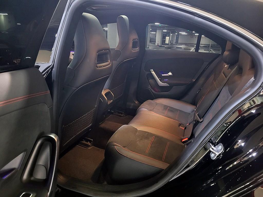 Mercedes Benz CLA Class - Vista 8