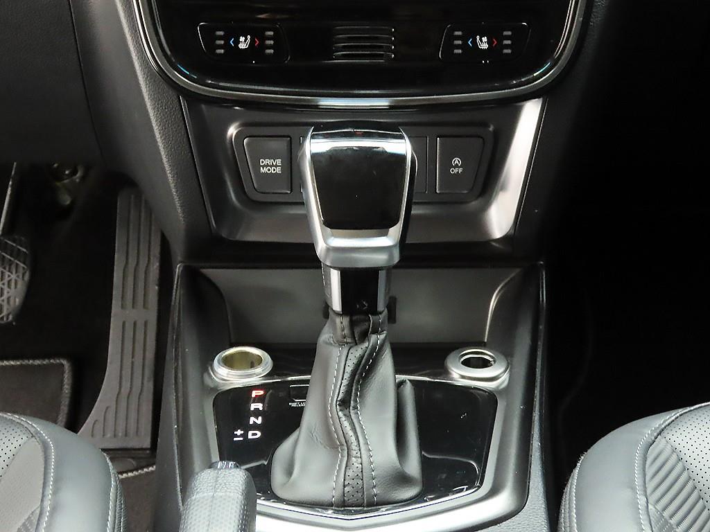 Ssangyong Tivoli - Vista 10