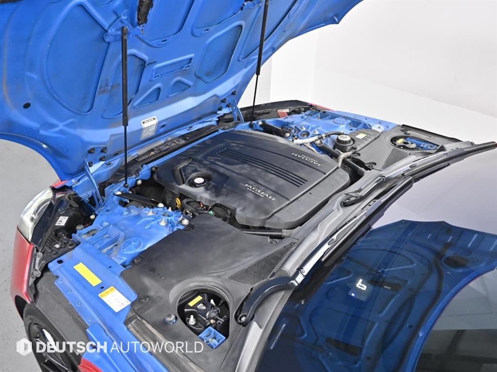 Jaguar F-TYPE - Vista 6