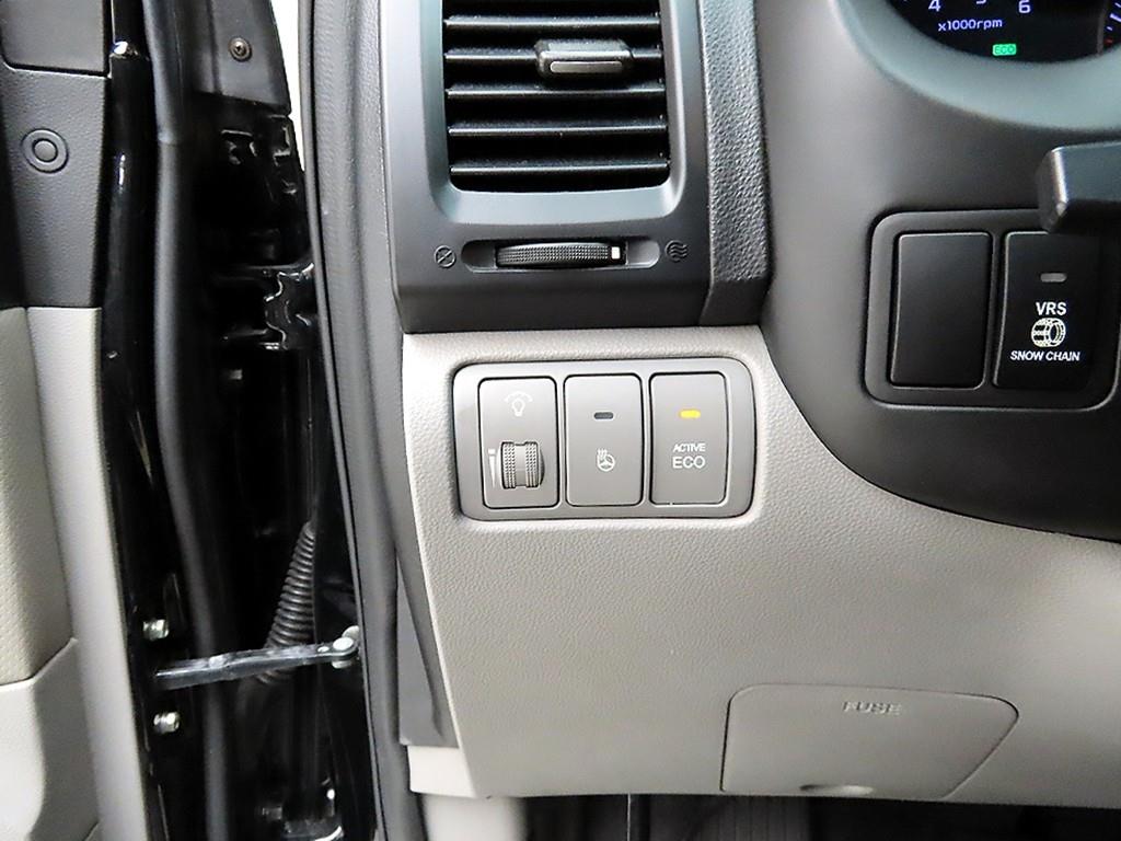 KIA Carnival - Vista 11