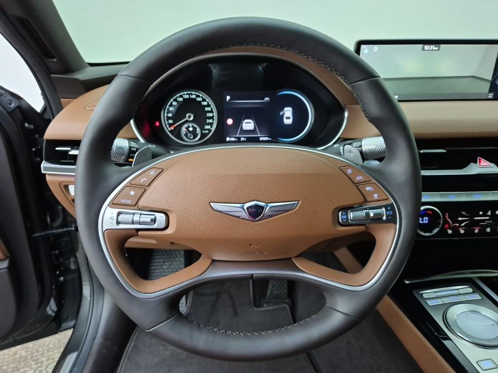 Genesis G80 - Vista 9