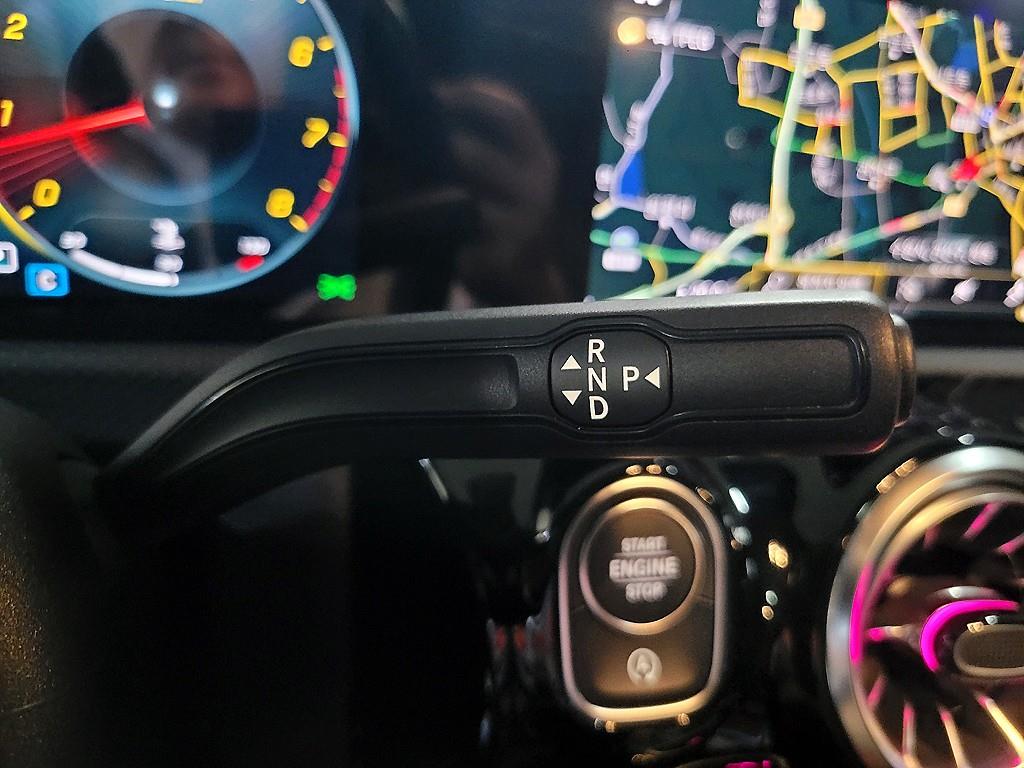 Mercedes Benz CLA Class - Vista 12