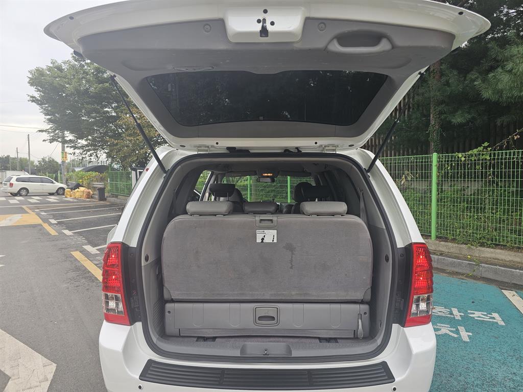 KIA Carnival 2013 Blanco - Importación desde Corea - HF Imports Iquique - Foto 19