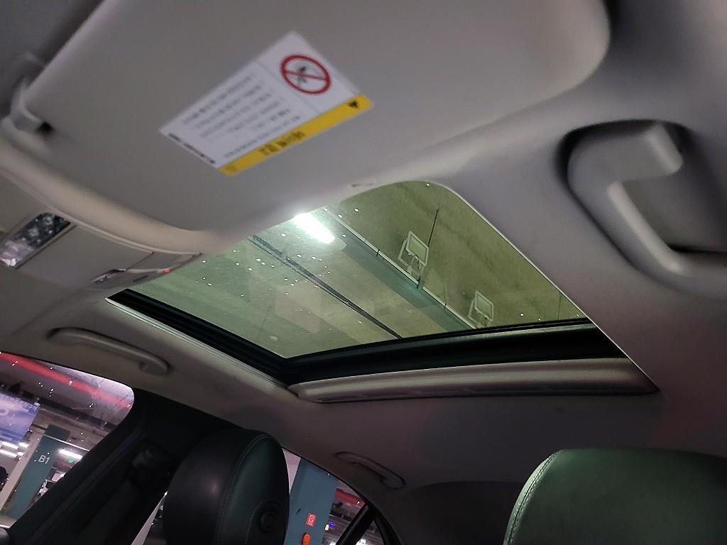 Mercedes Benz E class 2017 Gris - Importación desde Corea - HF Imports Iquique - Foto 15