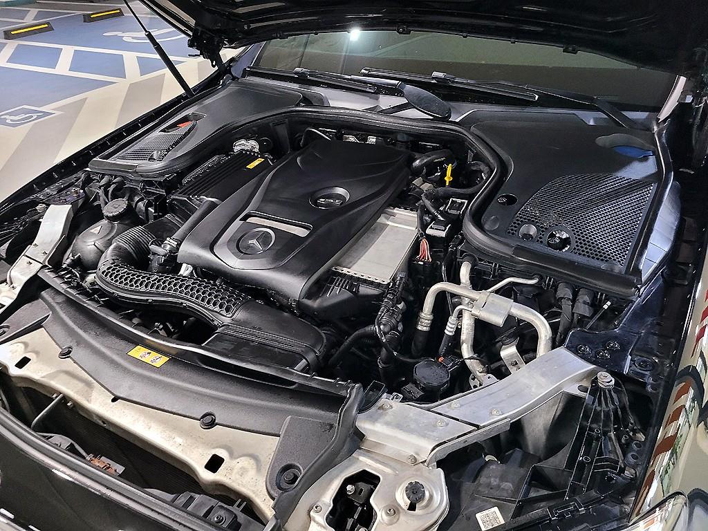 Mercedes Benz E class 2017 Negro - Importación desde Corea - HF Imports Iquique - Foto 19