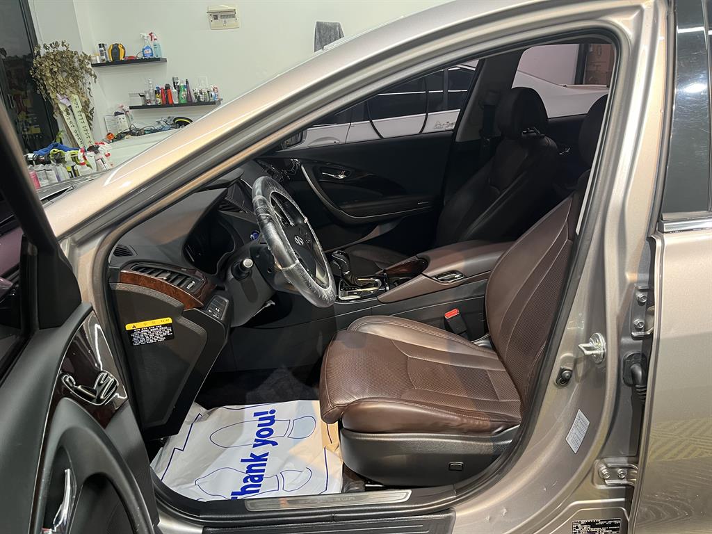 HYUNDAI Grandeur - Vista 9