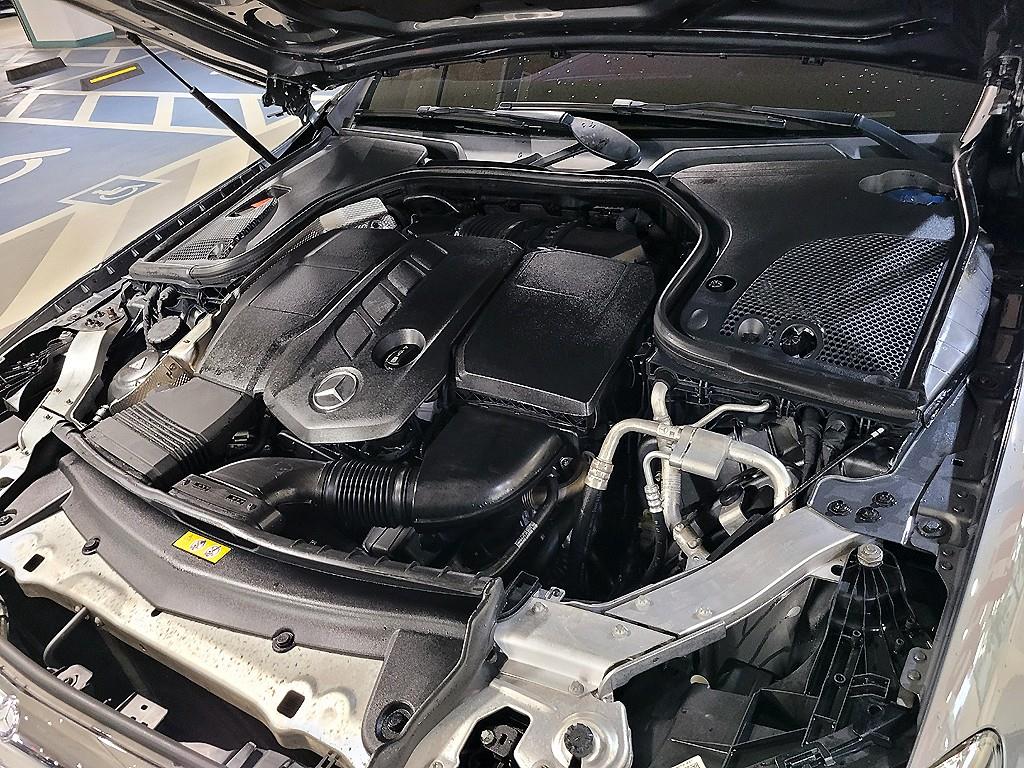 Mercedes Benz E class 2017 Gris - Importación desde Corea - HF Imports Iquique - Foto 19