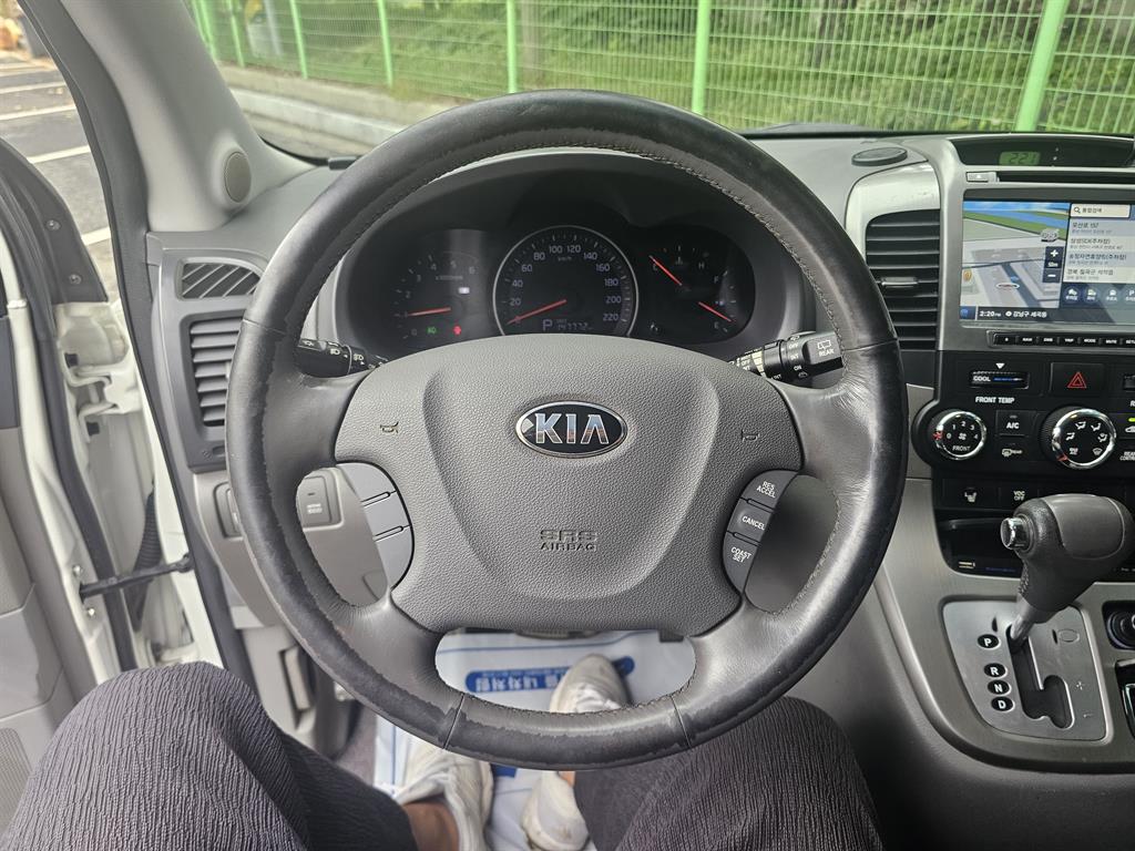 KIA Carnival 2013 Blanco - Importación desde Corea - HF Imports Iquique - Foto 14