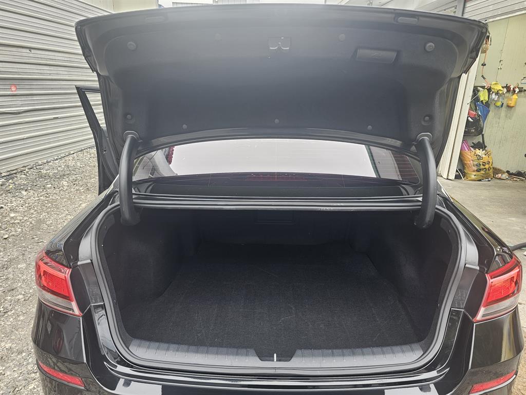 KIA K5 2019 Negro - Importación desde Corea - HF Imports Iquique - Foto 19