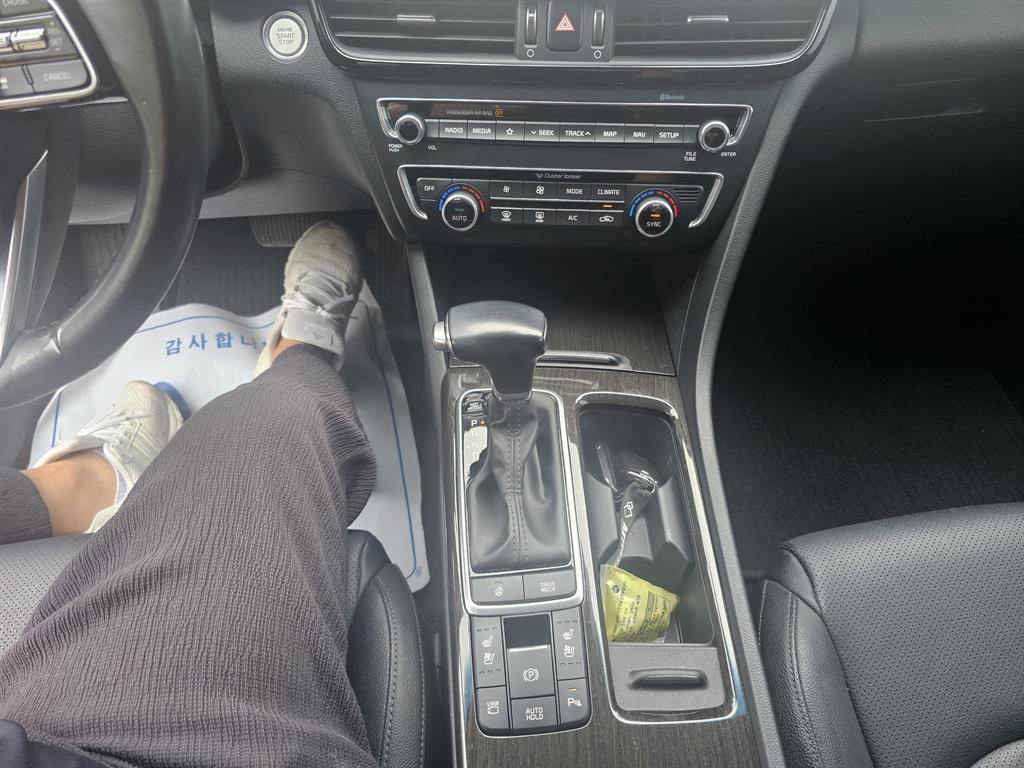 KIA K5 2019 Negro - Importación desde Corea - HF Imports Iquique - Foto 15