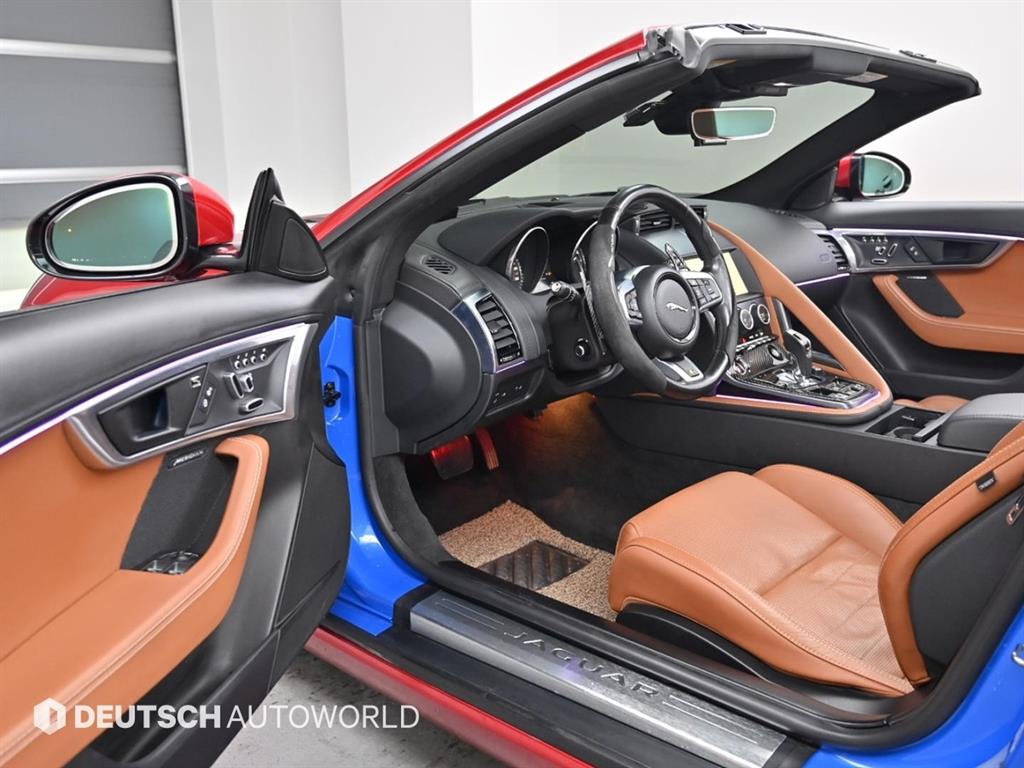 Jaguar F-TYPE - Vista 11