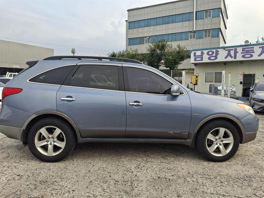 HYUNDAI Veracruz - Vista 5