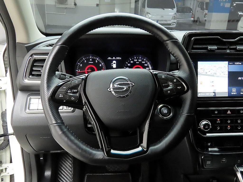 Ssangyong Tivoli - Vista 7