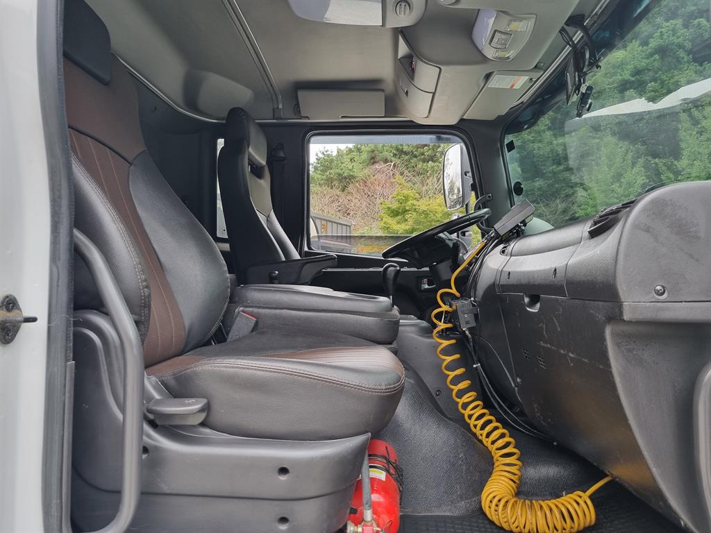 medium and large cargo truck 2020 Blanco - Importación desde Corea - HF Imports Iquique - Foto 19