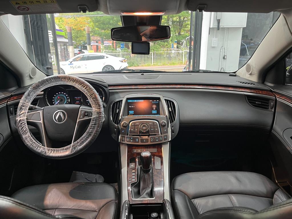 DAEWOO Alpheon - Vista 8