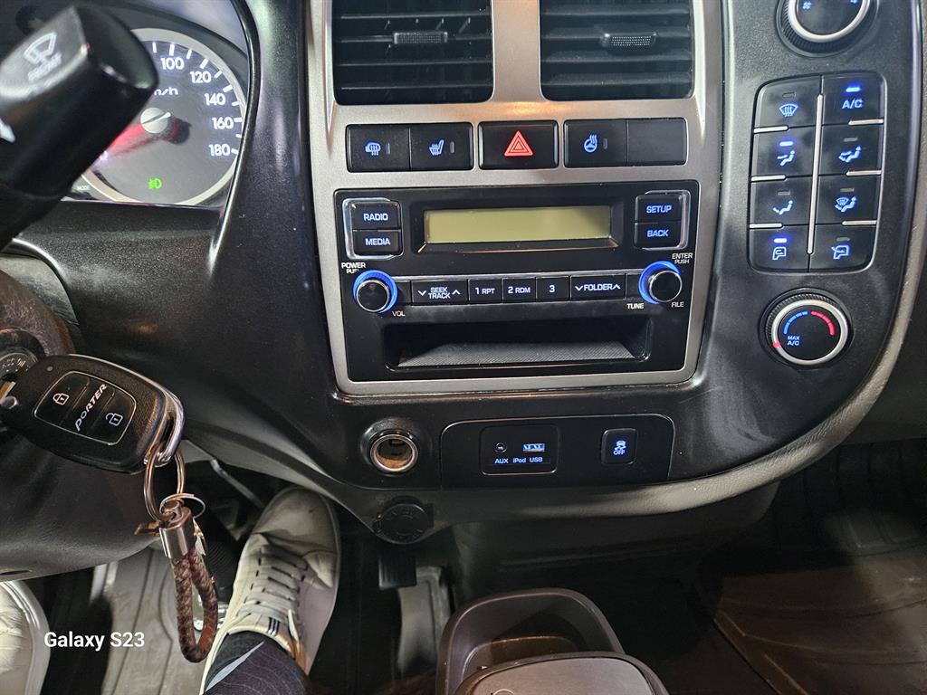Small Truck Cargo (small) 2019 Blanco - Importación desde Corea - HF Imports Iquique - Foto 17