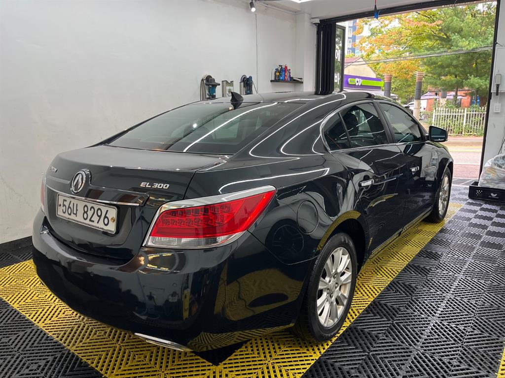 DAEWOO Alpheon - Vista 4