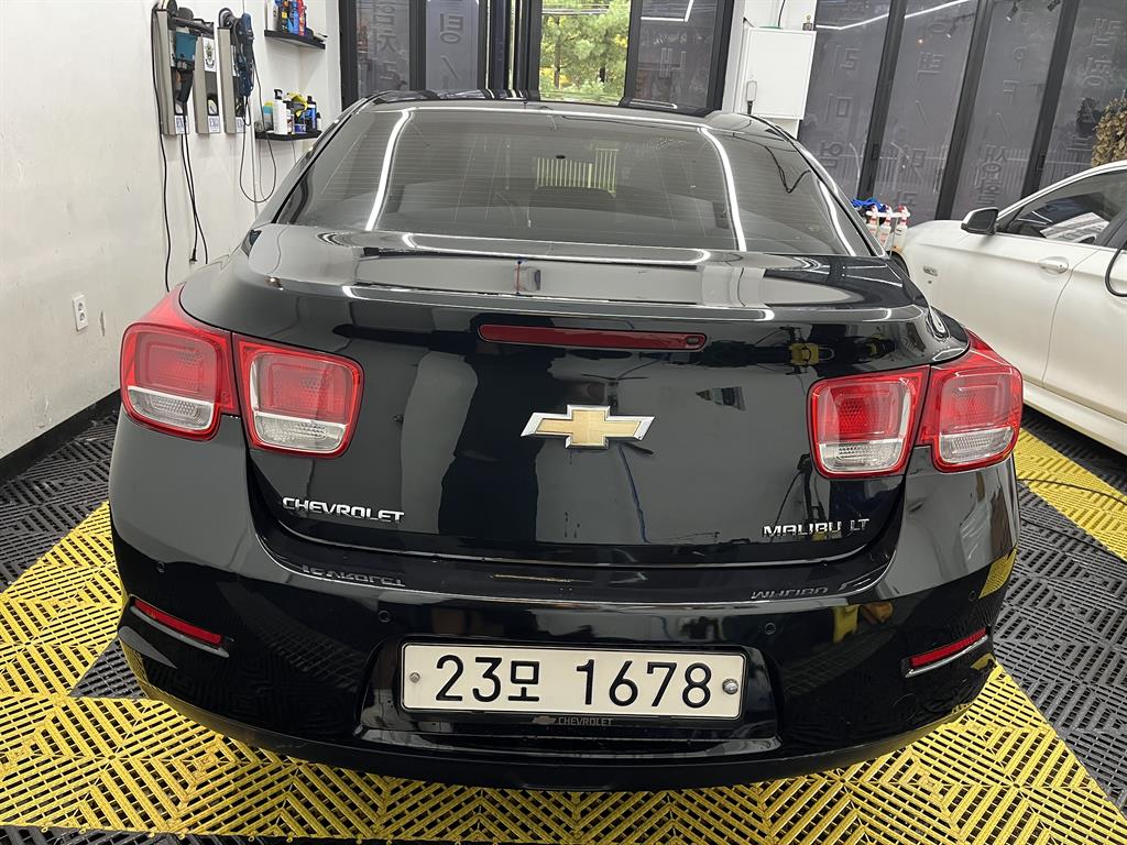 Chevrolet Malibu - Vista 5