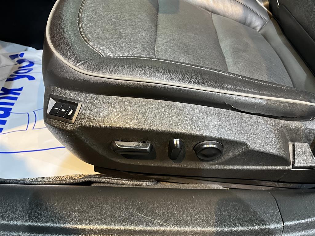 Chevrolet Malibu - Vista 10