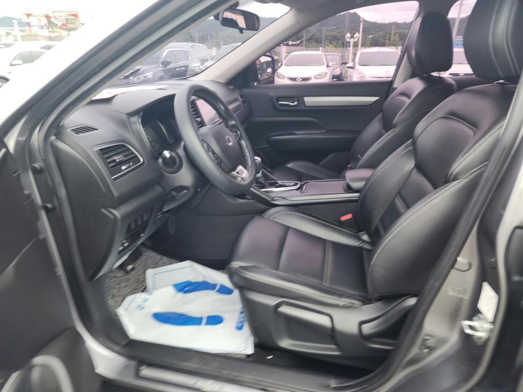 SAMSUNG QM6 - Vista 5