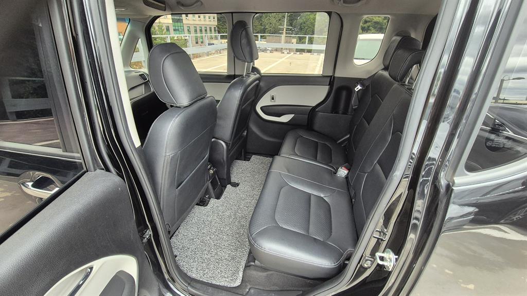 KIA Ray 2017 Negro - Importación desde Corea - HF Imports Iquique - Foto 14