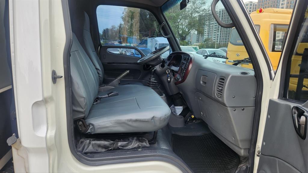 medium and large cargo Cargo - Vista 12