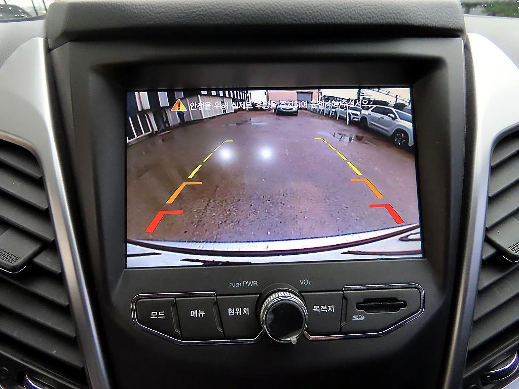 Ssangyong Korando 2015 Plateado - Importación desde Corea - HF Imports Iquique - Foto 15