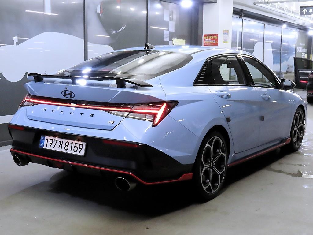 HYUNDAI Avante - Vista 4