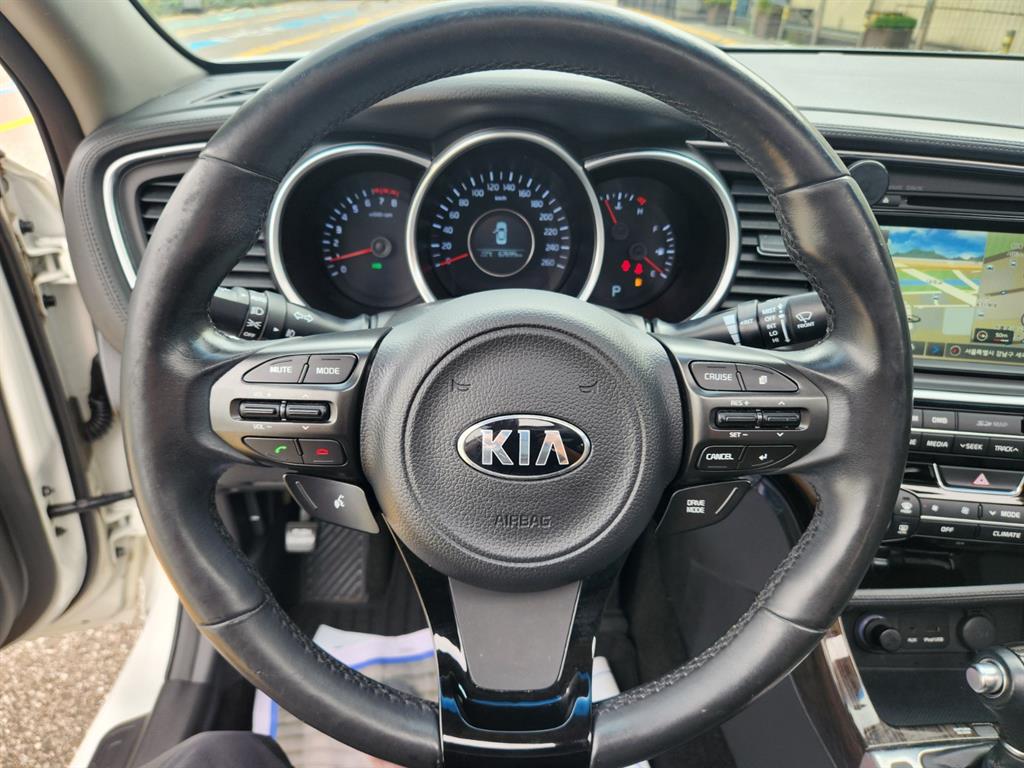 KIA K5 2014 Blanco - Importación desde Corea - HF Imports Iquique - Foto 13