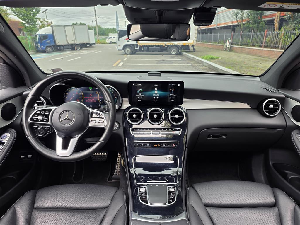 Mercedes Benz GLC Class 2020 Plateado - Importación desde Corea - HF Imports Iquique - Foto 13