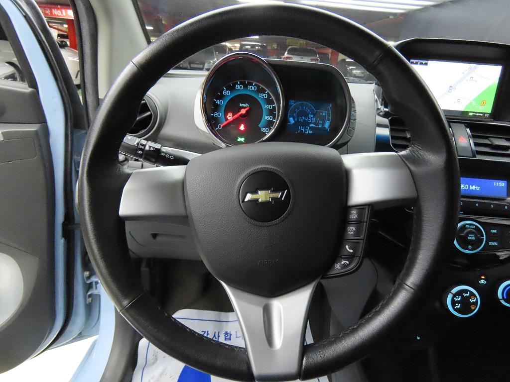 Chevrolet Spark - Vista 8