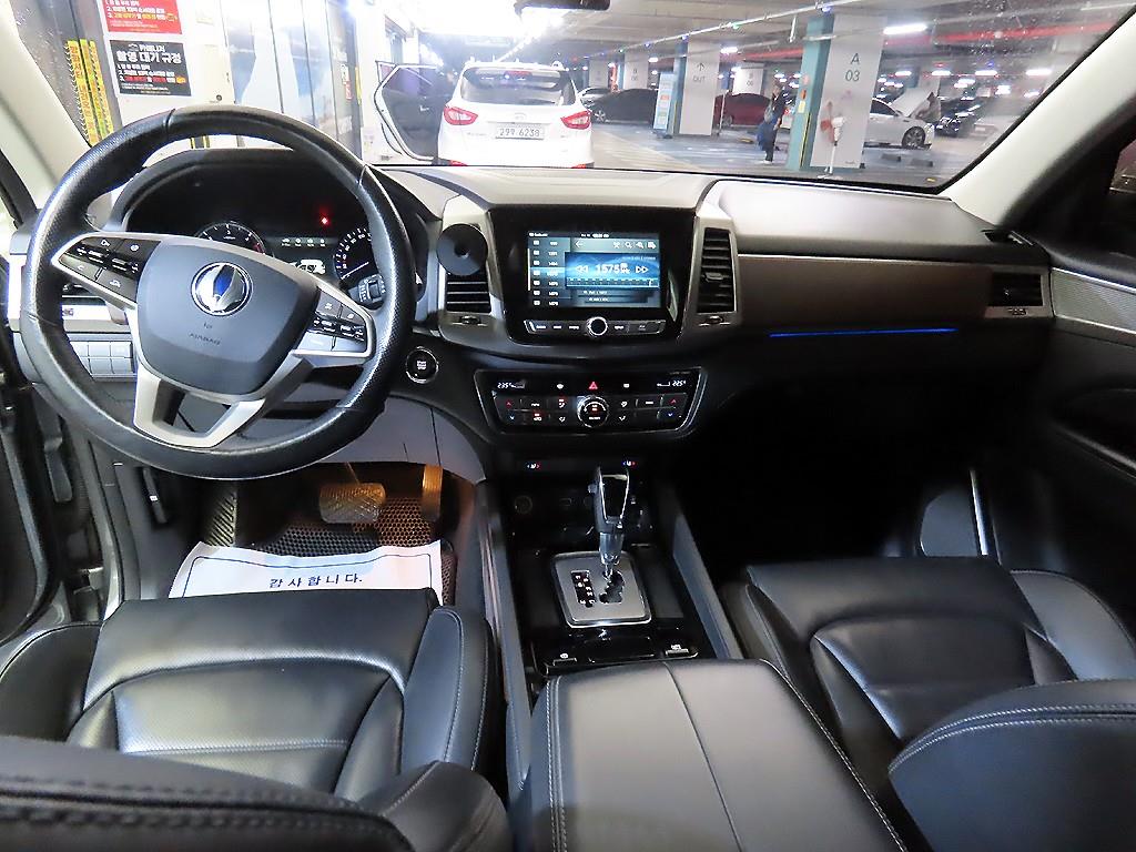 Ssangyong Rexton - Vista 10